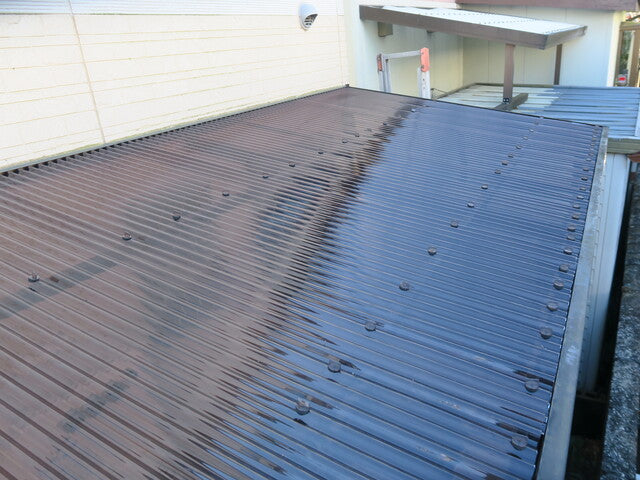 アイリスオーヤマの軽量ポリカ波板の特徴は？サイズや色、費用例も紹介