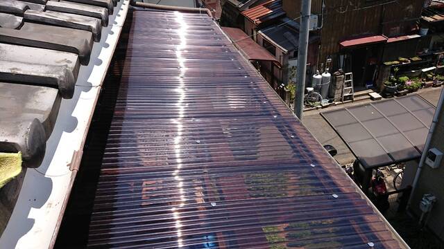 遮熱効果のあるポリカ波板の購入はポリカショップPRO！