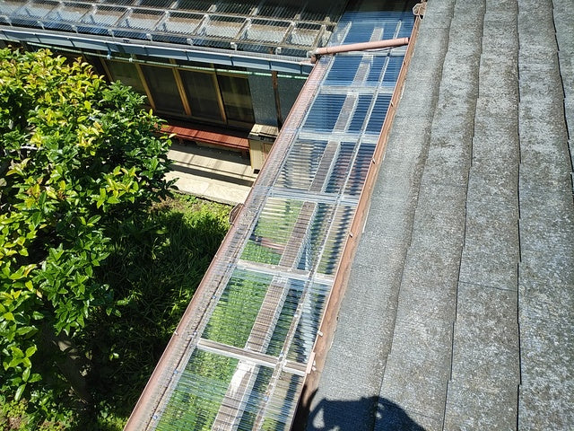 アクリル波板の特徴｜屋外使用ならポリカ波板がおすすめな理由も解説