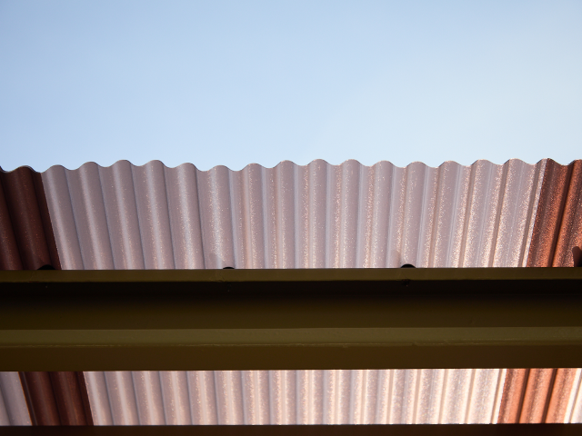 ポリカーボネートのオーダーカットならポリカショップPROがおすすめ！